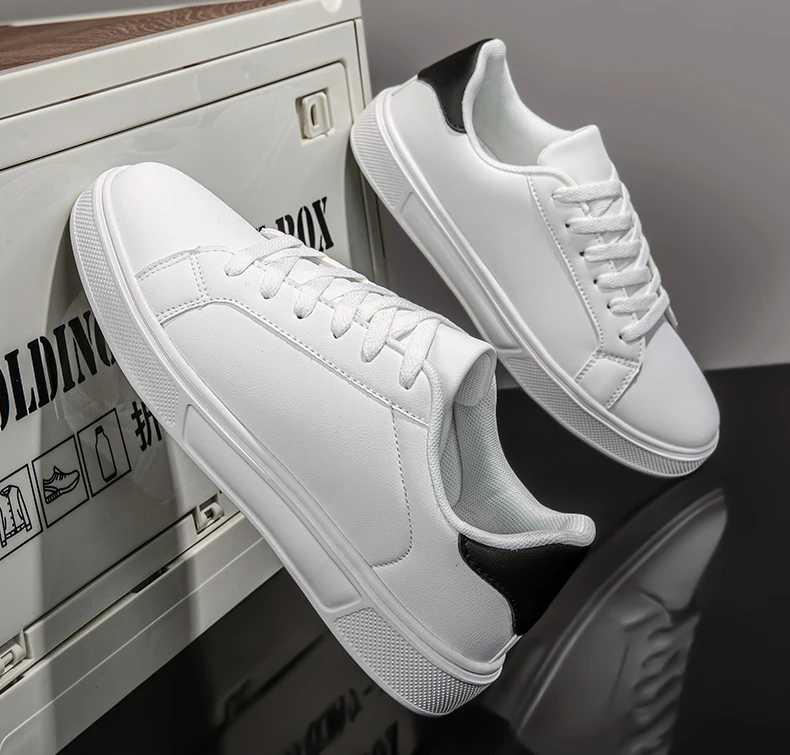 Business Casual Men’s Shoes Soft Women Shoes Comfortable Casual PU Leather Shoes for Men Autumn Solid White Men Sneakers