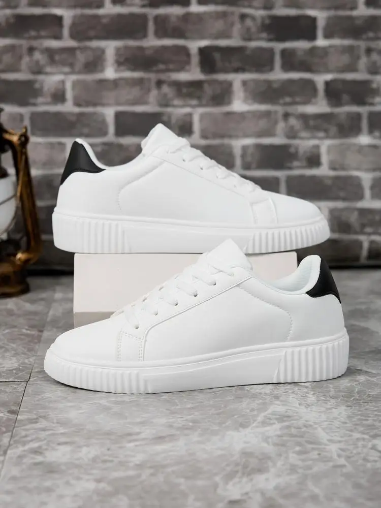 2024 New Men’s Sneakers White Casual Shoes Fashion Couple Women Platform Flats All Matching Walking Sneakers for Men Board Shoes