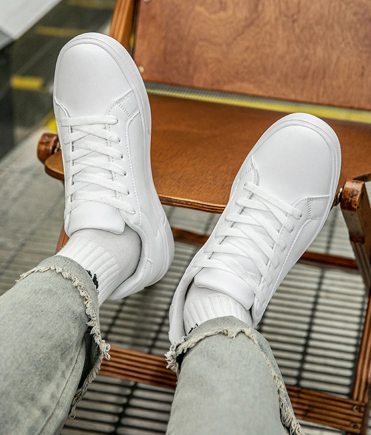 Business Casual Men’s Shoes Soft Women Shoes Comfortable Casual PU Leather Shoes for Men Autumn Solid White Men Sneakers