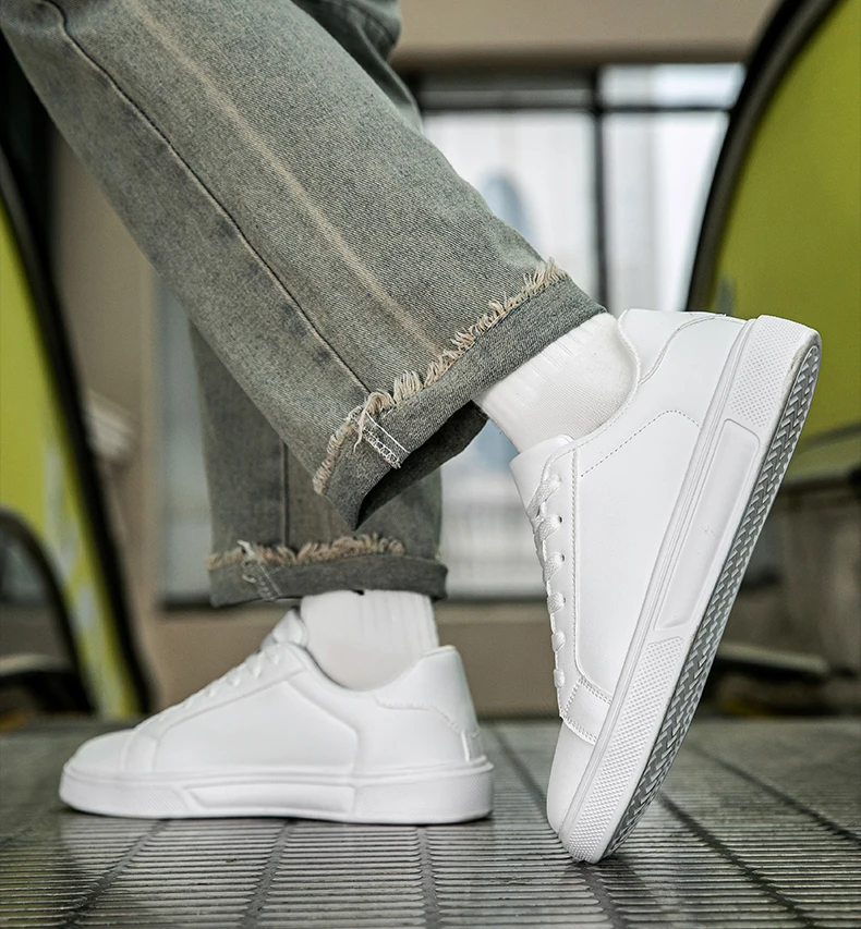 Business Casual Men’s Shoes Soft Women Shoes Comfortable Casual PU Leather Shoes for Men Autumn Solid White Men Sneakers