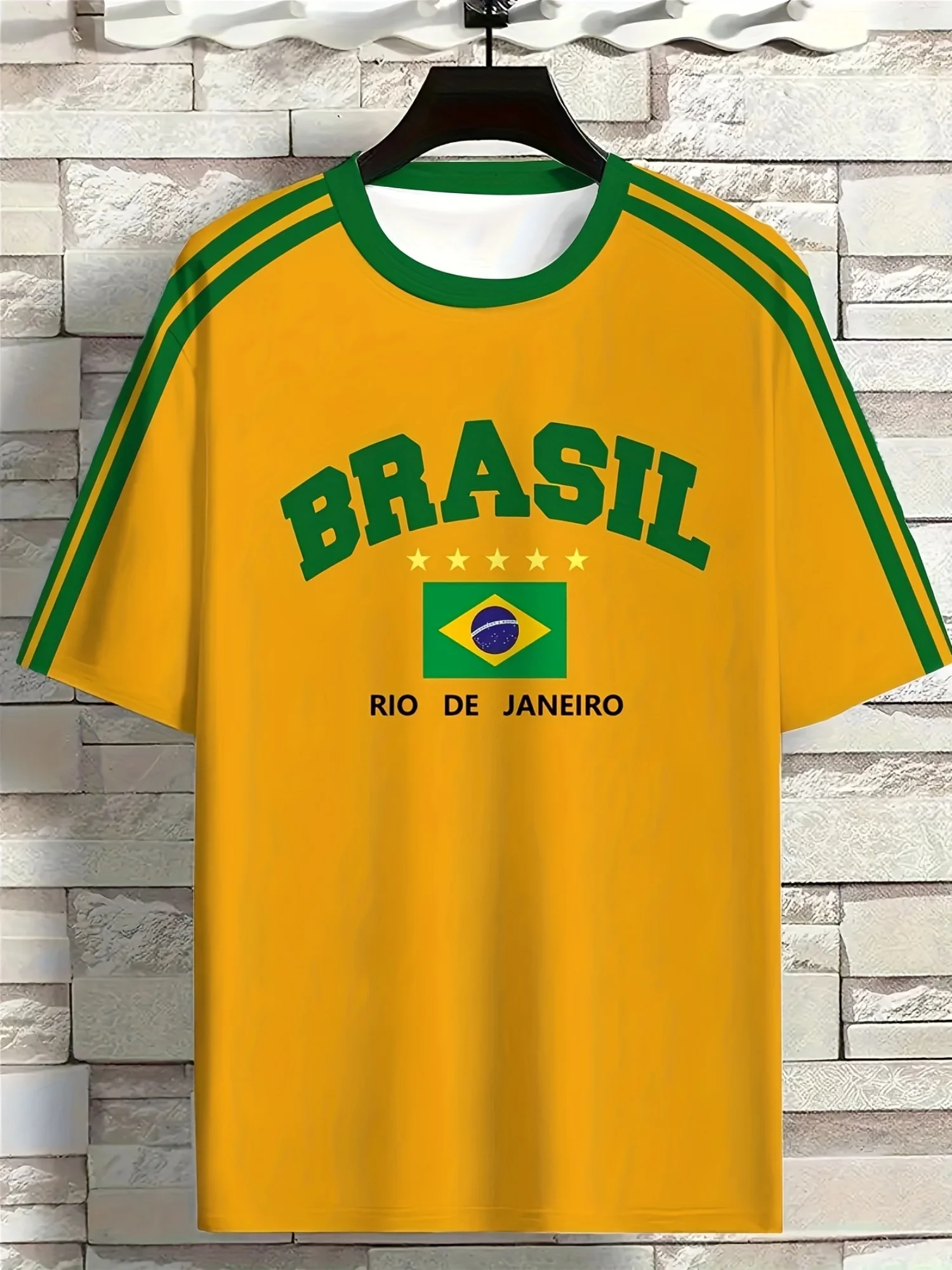 Summer Men’s T-shirt with Brazilian print crewneck Casual and comfortable T-shirt as a gift Outdoor short-sleeved summer T-shirt